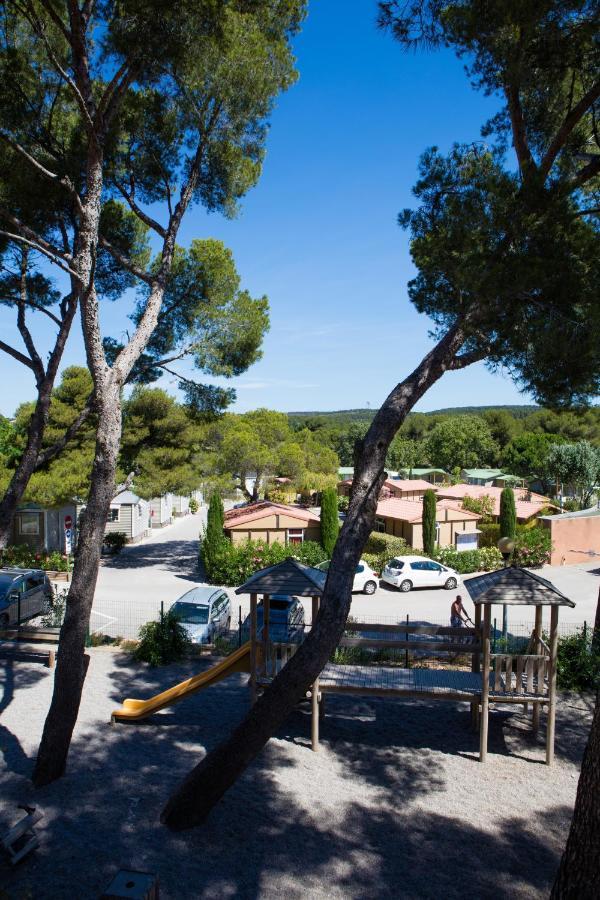 Camping Pascalounet Ξενοδοχείο La Couronne  Εξωτερικό φωτογραφία