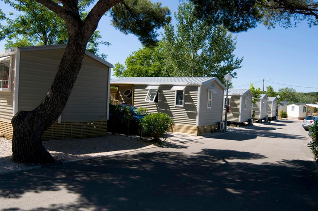 Camping Pascalounet Ξενοδοχείο La Couronne  Εξωτερικό φωτογραφία